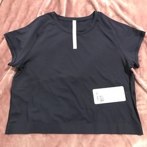 Lululemon / Final Lap Short Sleeve / navy ❌SOLD
